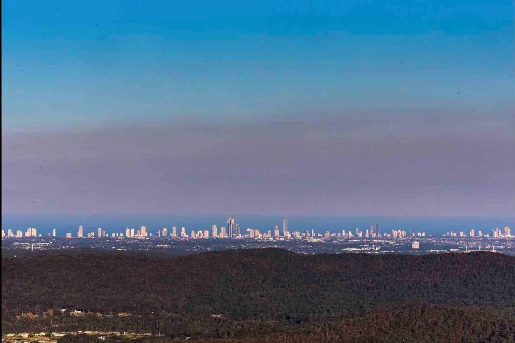 Mountain Living With Ocean Views Villa Mount Tamborine Exterior foto