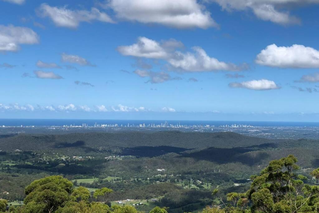 Mountain Living With Ocean Views Villa Mount Tamborine Exterior foto